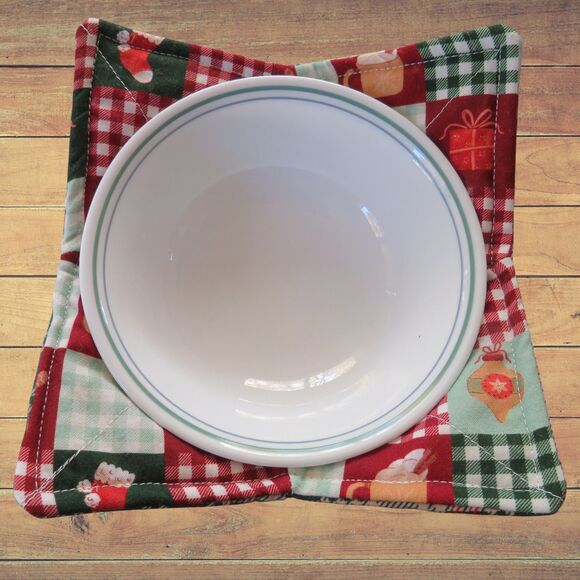 Microwave Bowl Cozy, Reversible Christmas Plaid Soup Bowl or Ice Cream Cozy - Picture 3 of 5